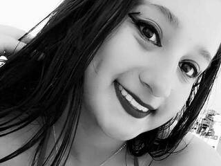 Erotik görüntülü sohbet ScarlettWilliams