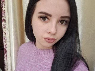 Erotik görüntülü sohbet Selena_Flowers
