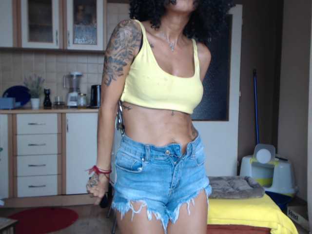 Yayın ekran görüntüleri SexiBelle