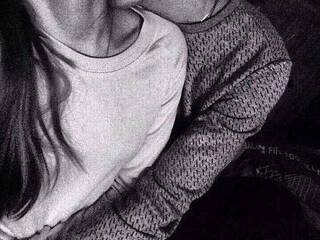 Erotik görüntülü sohbet ilonomask