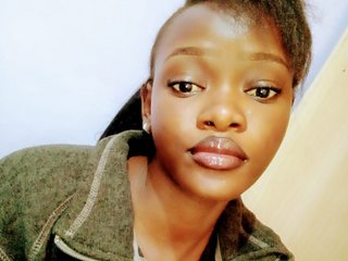 Erotik görüntülü sohbet SexxyBarbie