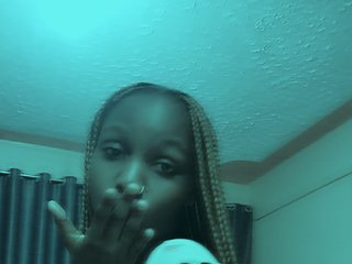 Erotik görüntülü sohbet Sexy-ilonaa