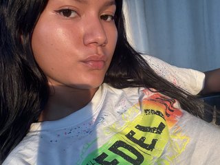 Erotik görüntülü sohbet Sexy-Lou