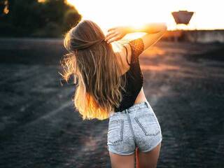 Erotik görüntülü sohbet SexyAisha95