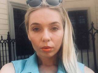 Erotik görüntülü sohbet SexyFoxy555