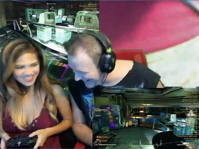 Fotoğraflar SexyGamingCpl ❤️ WE are gaming as if you cant see. Tip to mess Aliah's game up LOL #Lovense #Lush Fuck at Goal