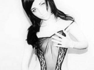 Erotik görüntülü sohbet sexystrip