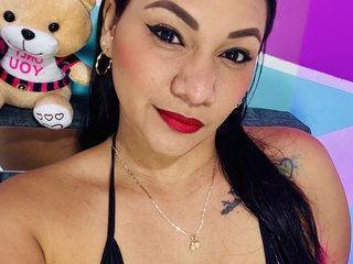Erotik görüntülü sohbet shara-24