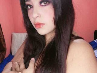 Erotik görüntülü sohbet sharikwilson