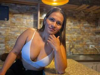 Erotik görüntülü sohbet ShaylaGomez