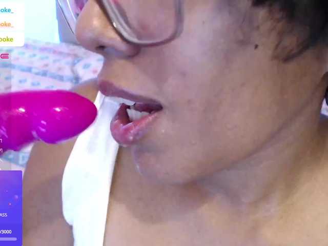 Fotoğraflar SheenaBrooke @remain to BIG ASS fountain SQUIRT!! FUCK MY WET PUSSY AND TIGHT ASS!! MAKE ME #SQUIRT I WANNA USE MY BUTTPLUG #cam2cam #c2c #lovense #buttplug #bigass #smalltits #ebony #latina #colombian #anal #vaginal #dildoing #YOGA #YOGAPANTS #TWERK
