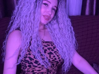 Erotik görüntülü sohbet Sheila-Lina