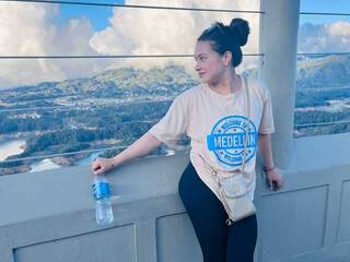 Erotik görüntülü sohbet shekina