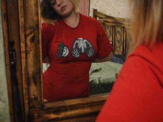 Erotik görüntülü sohbet ShillaSun