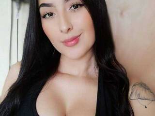 Erotik görüntülü sohbet Silvanalook