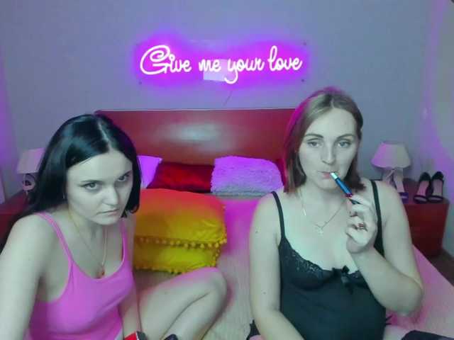Yayın ekran görüntüleri SixNipples