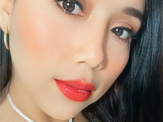 Erotik görüntülü sohbet SkarlethVilla