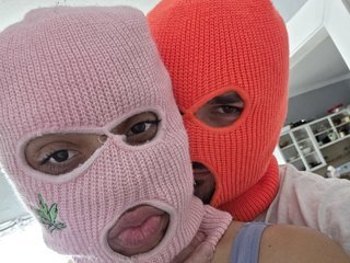 Erotik görüntülü sohbet Skimaskcouple891081