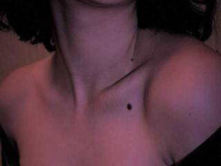 Erotik görüntülü sohbet SmallFoxy