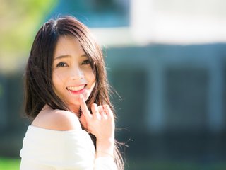 Profil resmi smiled-girl