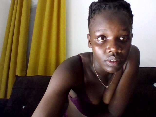 Yayın ekran görüntüleri Smilingbeibylove