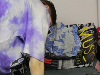 Erotik görüntülü sohbet Kamala_Adele