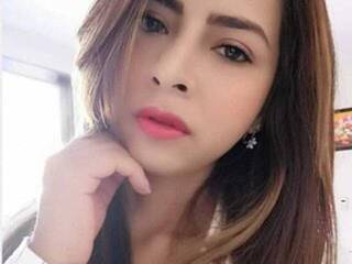 Erotik görüntülü sohbet Sofi-smith