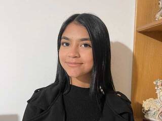 Erotik görüntülü sohbet sofia-paris