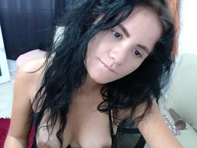 Fotoğraflar SofiaFranco i love to squirt i can do it several times so lets do it guysCum show at goalPVT ON @remain 777