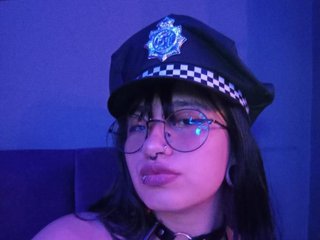 Erotik görüntülü sohbet SofiiSweetCherry