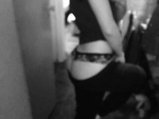 Erotik görüntülü sohbet Sofiyamimi