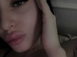 Erotik görüntülü sohbet Sofy-s