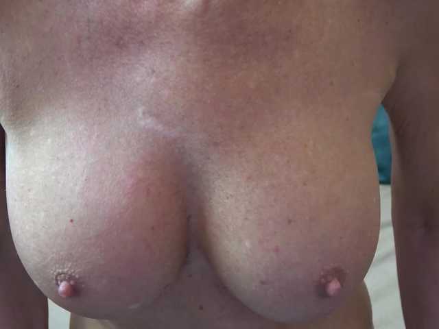 Fotoğraflar SonjaKovach #new #bigboobs #mature #milf #ladies suck my wood-dildo (home made) lets cum with me if you can HIT my GOAL 656