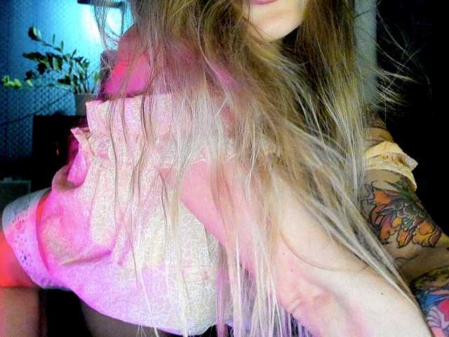 Yayın ekran görüntüleri Sonya-Mo