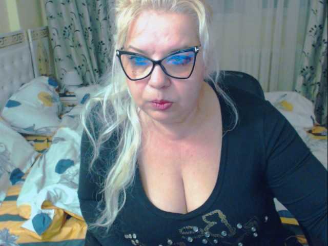 Fotoğraflar SonyaHotMilf your tips makes me cum and squirt,xoxo