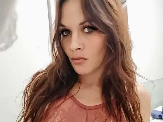 Profilin fotoğrafı SonyaRed