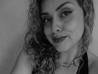 Erotik görüntülü sohbet SophiaaVega