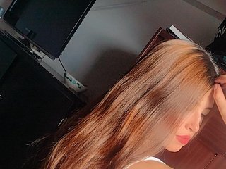 Erotik görüntülü sohbet Sophiaevans2023