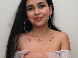 Erotik görüntülü sohbet sophie-dreams-