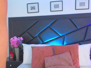 Erotik görüntülü sohbet SophieCarther