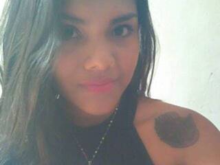 Erotik görüntülü sohbet StacyFields