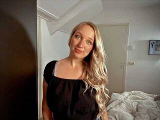 Erotik görüntülü sohbet Stellapower