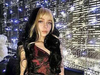 Erotik görüntülü sohbet StephaniMarmi