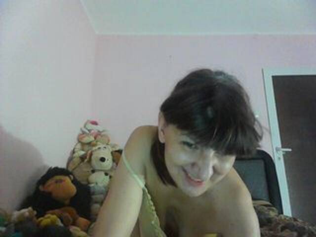 Yayın ekran görüntüleri strawberychus