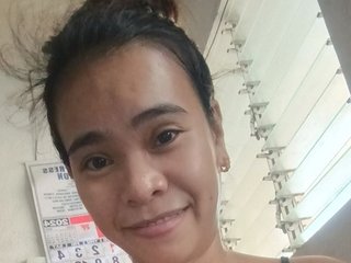Erotik görüntülü sohbet SubmissiveHoneyJean