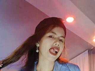 Erotik görüntülü sohbet SugarBells