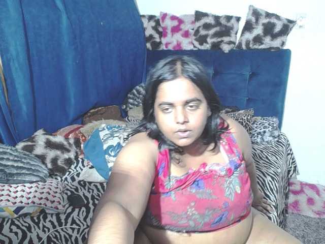 Fotoğraflar SusanaEshwar hi guys motivate me with your tks to squirt now MMMMMM BIG FAT SHAVED PUSSY
