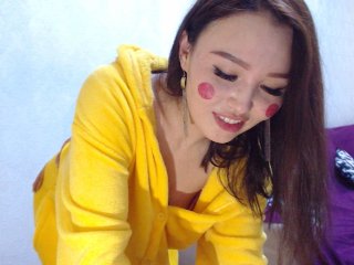 Fotoğraflar suzifoxx hi guys! lovense lush is on! lets play and cum together:P PVT is allowed! pussy play at goal! add friend 5 tkns #asian #ass #tits #lovense #anal #pussy