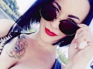 Erotik görüntülü sohbet swalllow