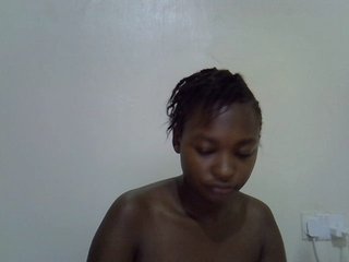 Erotik görüntülü sohbet sweet-luna1